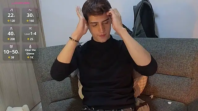 zackary 0 online show from December 2024 01:57:02 AM