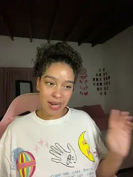 Snapshot of Arteatenea__ chatting on March 2026 01:18:02 AM Arteatenea online show from March 2026 01:18:02 AM