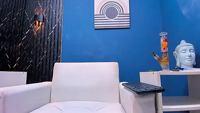 LarryCollin online show from February 2025 06:35:01 AM