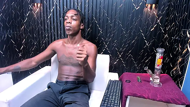 LarryCollin online show from February 2025 06:19:01 AM