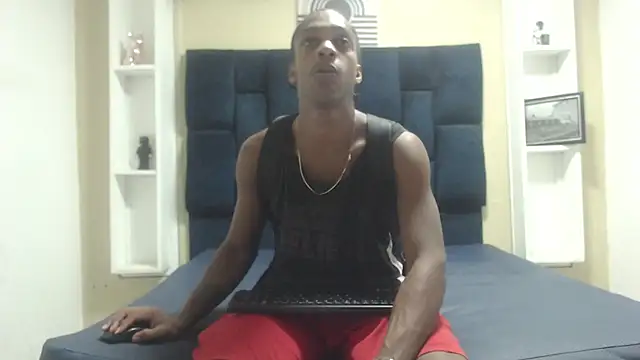 LarryCollin online show from February 2025 10:59:01 PM