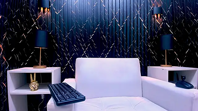 LarryCollin online show from March 2025 07:54:01 AM