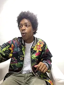 LarryCollin online show from March 2025 03:35:01 AM