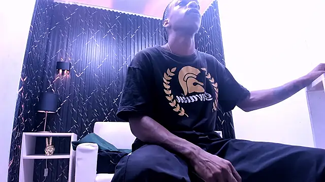 LarryCollin online show from March 2025 04:02:02 AM