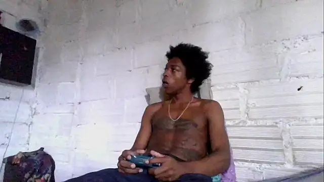 LarryCollin online show from October 2025 01:22:02 PM