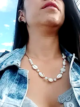 Snapshot of VALERY-03_ chatting on December 2024 12:22:01 PM VALERY-03 online show from December 2024 12:22:01 PM