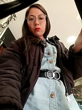 VALERY-03  online show from May 2026 05:09:02 PM