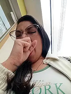 VALERY-03  online show from May 2026 04:56:01 PM