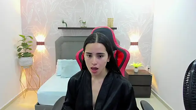Snapshot of angelica_dymond chatting on March 2025 12:12:02 PM angelica dymond online show from March 2025 12:12:02 PM