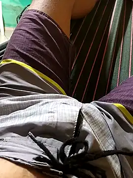 Snapshot of 1995eduardo chatting on February 2025 01:45:01 AM 1995eduardo online show from February 2025 01:45:01 AM