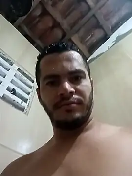 Snapshot of 1995eduardo chatting on February 2025 08:20:02 PM 1995eduardo online show from February 2025 08:20:02 PM