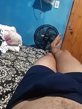 Snapshot of 1995eduardo chatting on March 2025 10:52:02 PM 1995eduardo online show from March 2025 10:52:02 PM