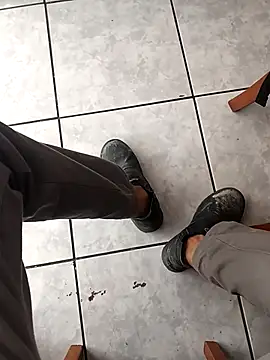 Snapshot of 1995eduardo chatting on November 2025 03:22:01 PM 1995eduardo online show from November 2025 03:22:01 PM