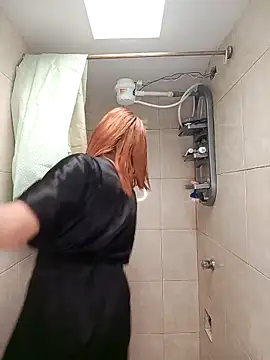 Snapshot of giuliana_andrade chatting on November 2025 12:15:02 PM giuliana andrade online show from November 2025 12:15:02 PM