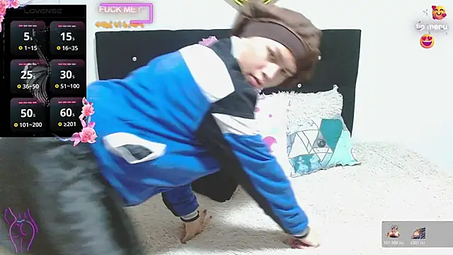 Snapshot of giuliana_andrade chatting on December 2025 01:24:01 AM giuliana andrade online show from December 2025 01:24:01 AM