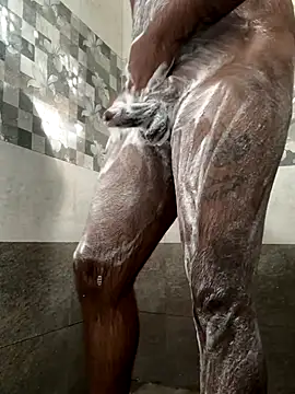 DragonLover 93 online show from November 2025 03:01:02 AM