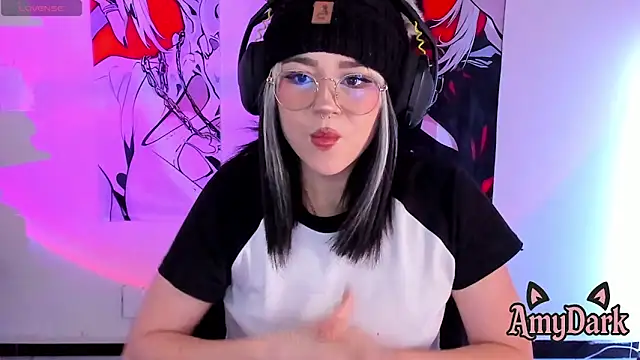  AmyDark online show from April 2026 07:22:02 PM