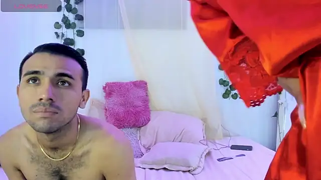 catalina and roger online show from October 2025 11:49:01 PM