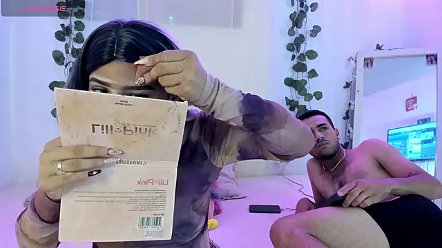 catalina and roger online show from October 2025 12:28:01 PM