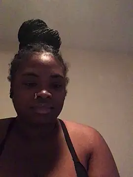 Snapshot of cocodreamxoxo chatting on December 2024 10:30:02 PM cocodreamxoxo online show from December 2024 10:30:02 PM