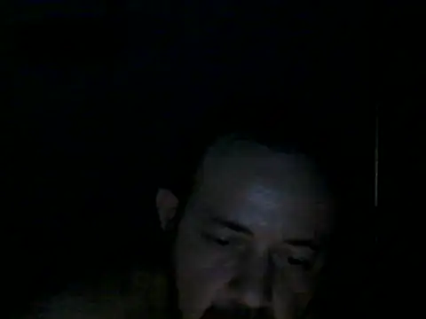 Snapshot of Leocesar37 chatting on September 2025 06:10:02 PM Leocesar37 online show from September 2025 06:10:02 PM