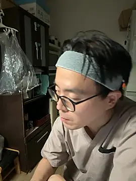 Snapshot of shigeki-113 chatting on October 2025 01:30:01 PM shigeki-113 online show from October 2025 01:30:01 PM