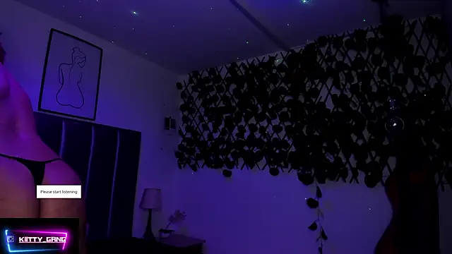 Kitty Gang online show from December 2025 02:20:01 AM