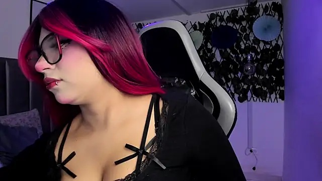 Kitty Gang online show from April 2026 01:52:02 AM