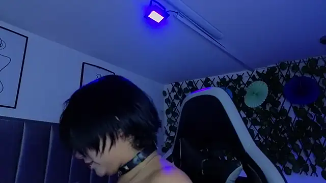 Kitty Gang online show from May 2026 01:35:01 AM