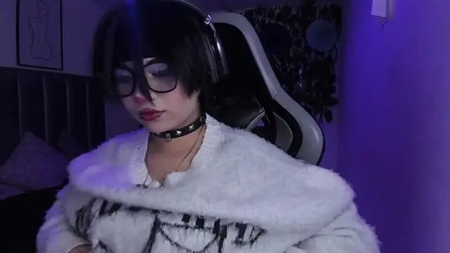 Kitty Gang online show from May 2026 01:33:01 AM