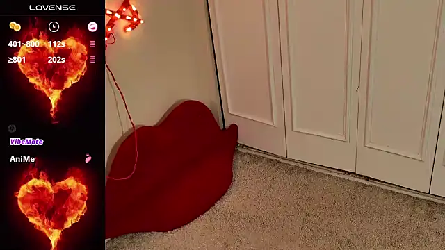 cherrysaturn online show from November 2025 06:21:02 PM