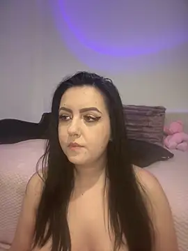 Snapshot of Ariel__Blossom chatting on January 2025 08:22:01 PM Ariel Blossom online show from January 2025 08:22:01 PM