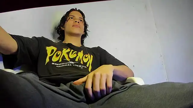 lax777  online show from October 2025 12:44:02 AM