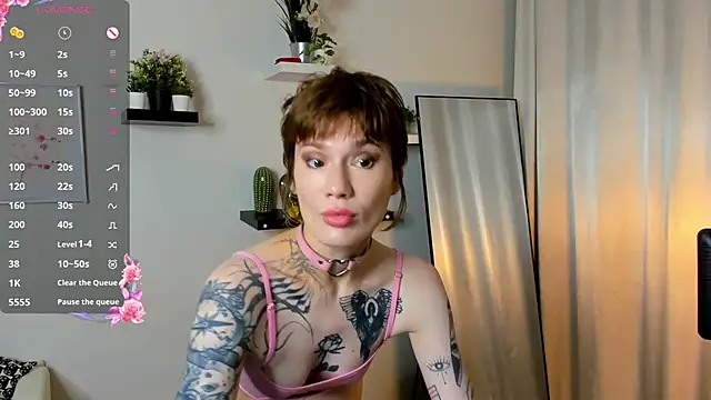 Snapshot of Fog_Foggy_Love chatting on September 2025 08:44:02 PM Fog Foggy Love online show from September 2025 08:44:02 PM