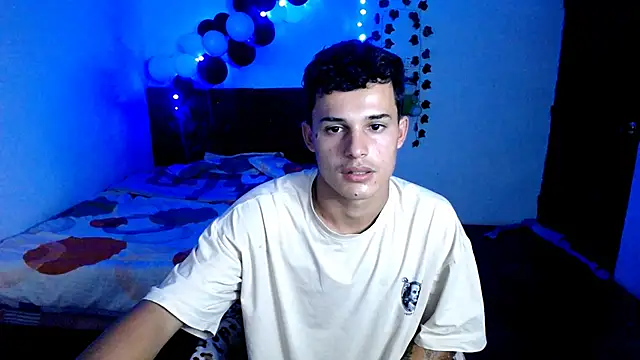 freddy romas online show from November 2025 02:00:01 AM