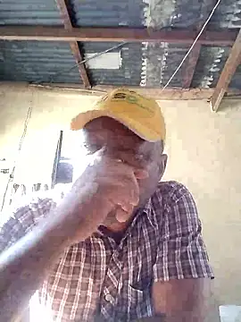 Snapshot of surger chatting on January 2026 05:20:01 AM surger online show from January 2026 05:20:01 AM