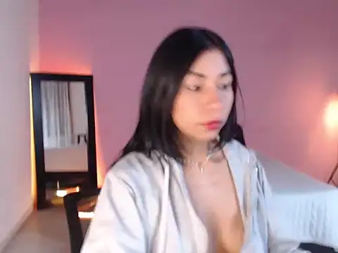 Snapshot of selene_gils chatting on April 2026 01:49:01 AM selene gils online show from April 2026 01:49:01 AM