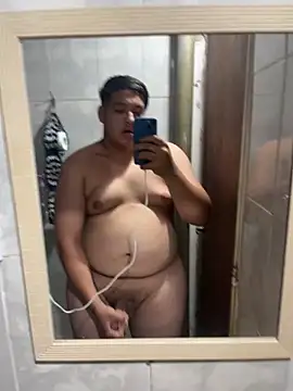 alejoitoZ09 online show from November 2025 11:07:02 PM