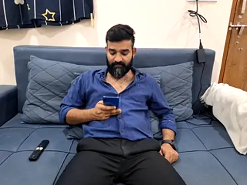 Snapshot of Fun_Guuy chatting on November 2025 01:35:02 PM Fun Guuy online show from November 2025 01:35:02 PM