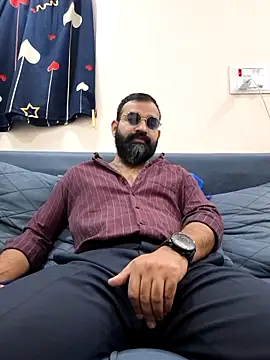 Fun Guuy online show from January 2026 04:04:02 AM