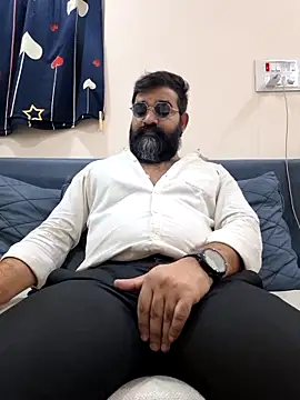 Fun Guuy online show from April 2026 04:04:02 AM