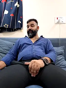 Fun Guuy online show from May 2026 02:39:02 AM