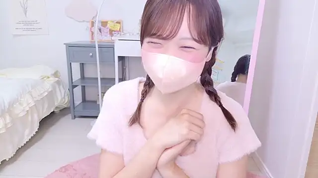 Snapshot of HANApipi chatting on May 2026 05:01:02 AM HANApipi online show from May 2026 05:01:02 AM
