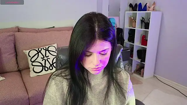 Jenna Adams  online show from October 2025 12:36:01 AM