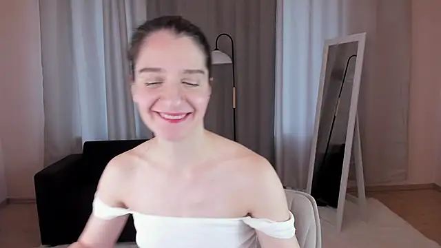 Snapshot of helentasty chatting on September 2025 02:13:01 AM helentasty online show from September 2025 02:13:01 AM