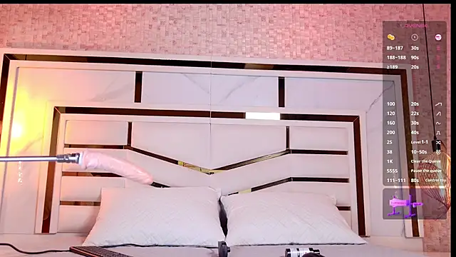 sophie 1 online show from November 2025 03:16:02 AM