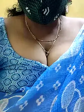 Snapshot of mallu-sumi chatting on January 2025 08:53:01 PM mallu-sumi online show from January 2025 08:53:01 PM