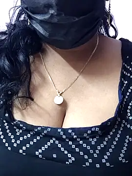 Snapshot of mallu-sumi chatting on February 2026 12:23:02 PM mallu-sumi online show from February 2026 12:23:02 PM