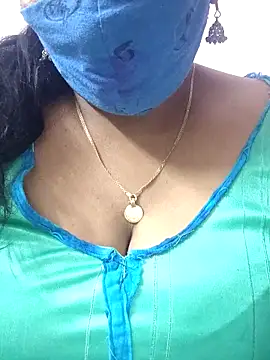 Snapshot of mallu-sumi chatting on February 2026 05:34:01 PM mallu-sumi online show from February 2026 05:34:01 PM