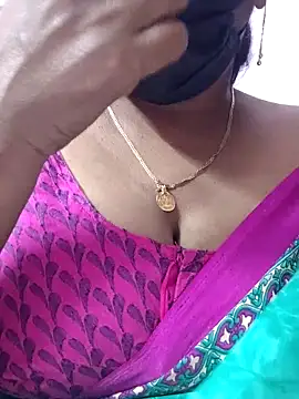 Snapshot of mallu-sumi chatting on March 2026 09:06:01 PM mallu-sumi online show from March 2026 09:06:01 PM